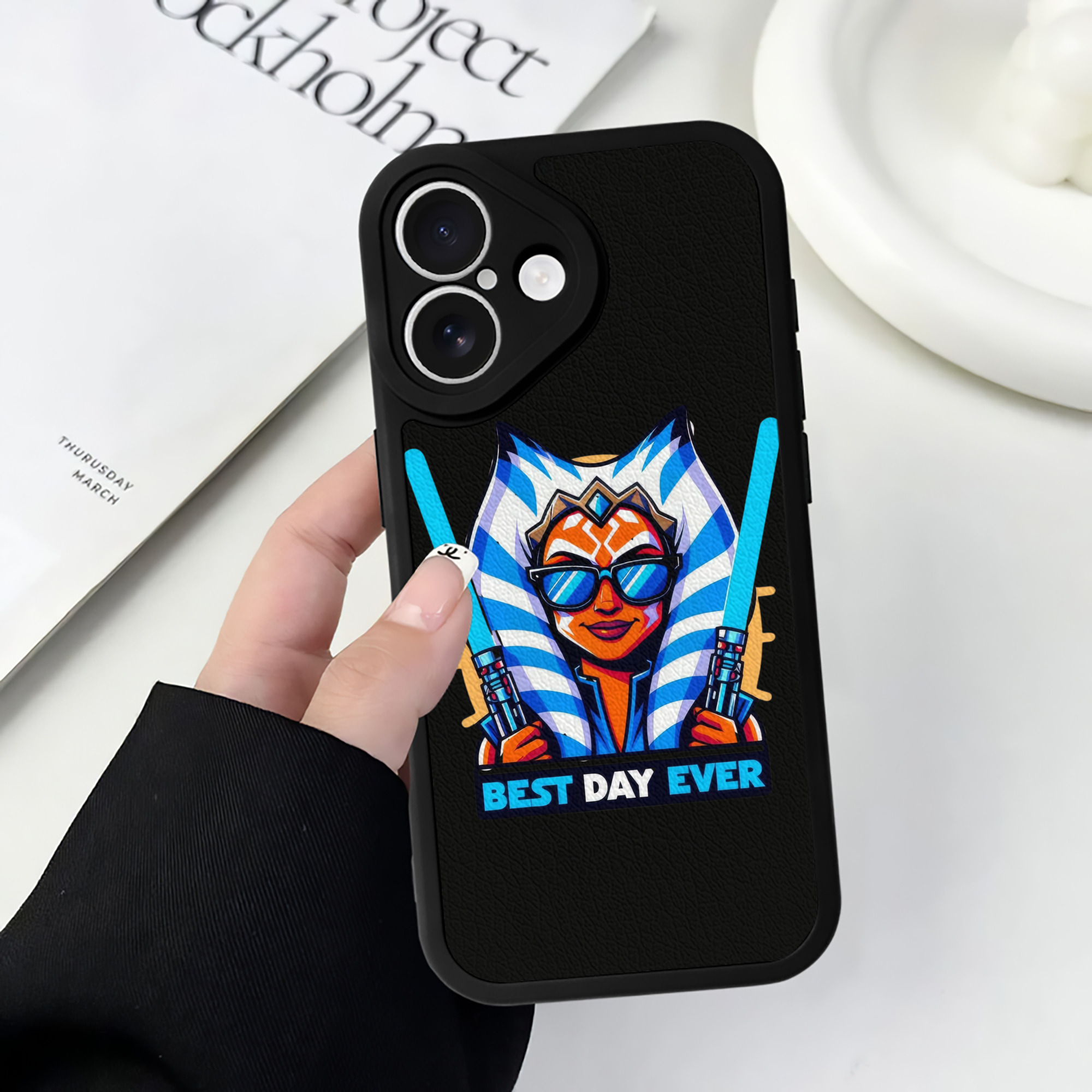 （画像用） スター・ウォーズ Star Wars 【iPhone 16シリーズ対応】シリコンスマホケース（レザー調） 材質：シリコン